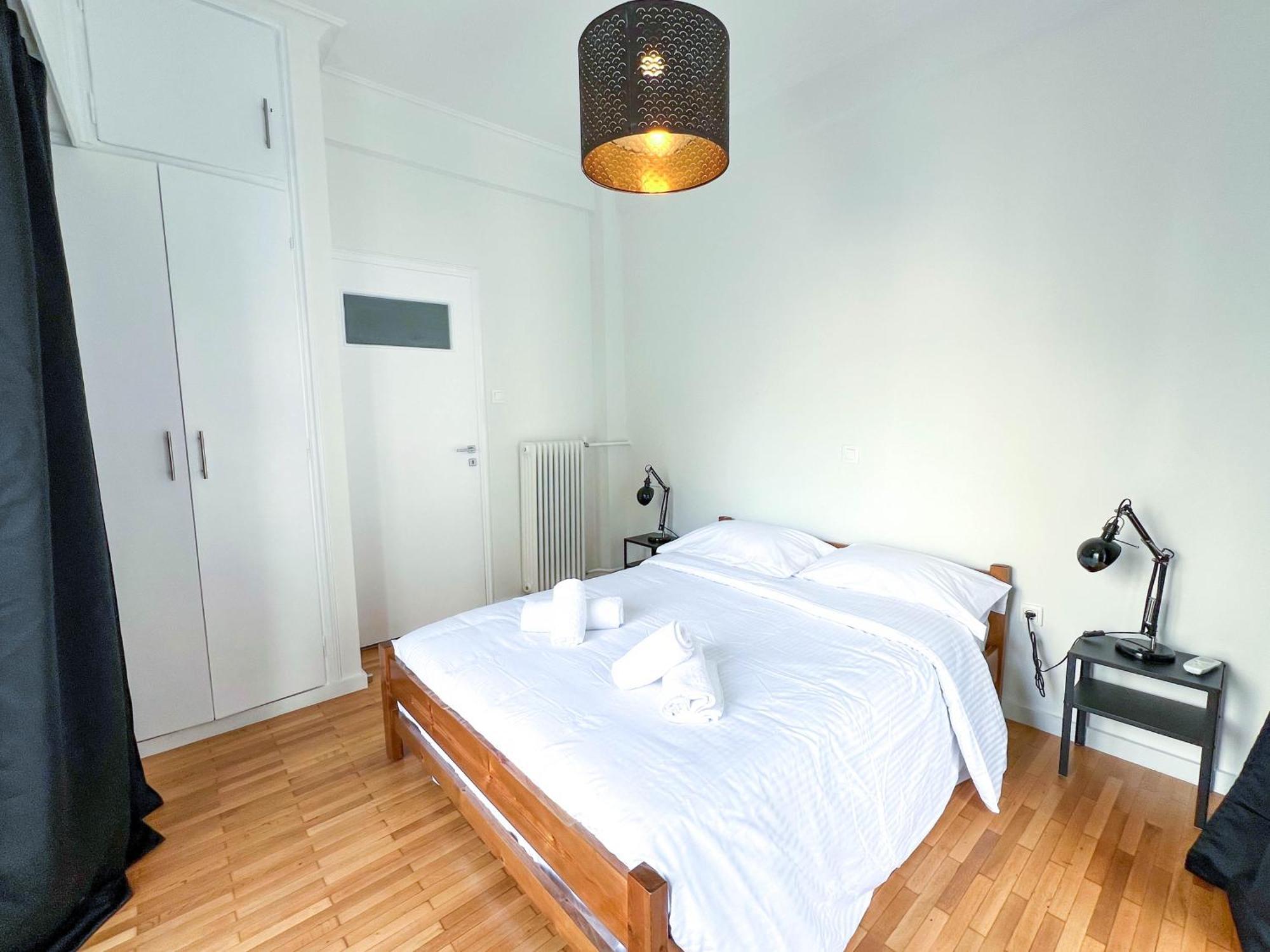 Family Two Bedroom Apartment Benaki Athen Eksteriør bilde