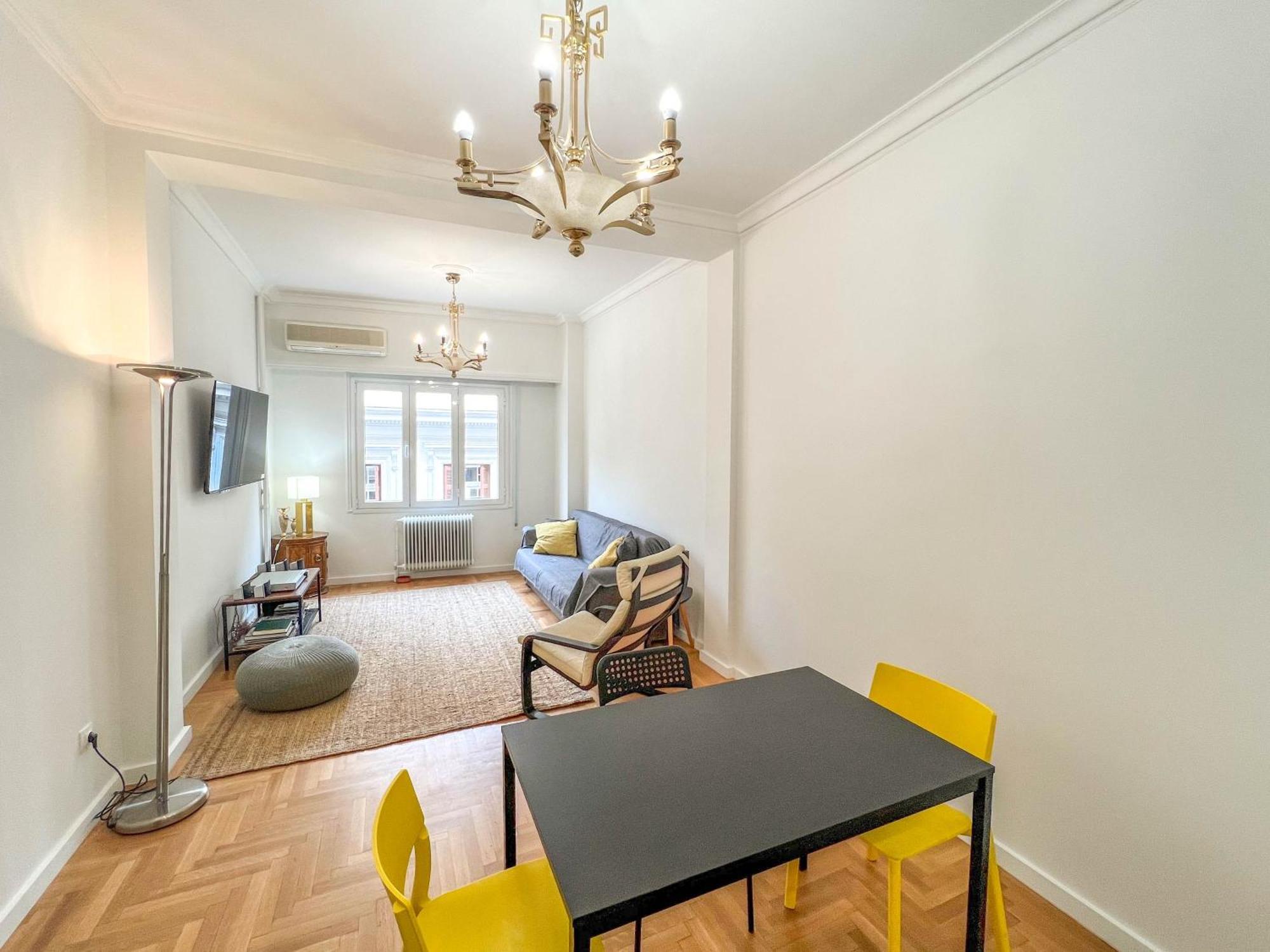 Family Two Bedroom Apartment Benaki Athen Eksteriør bilde