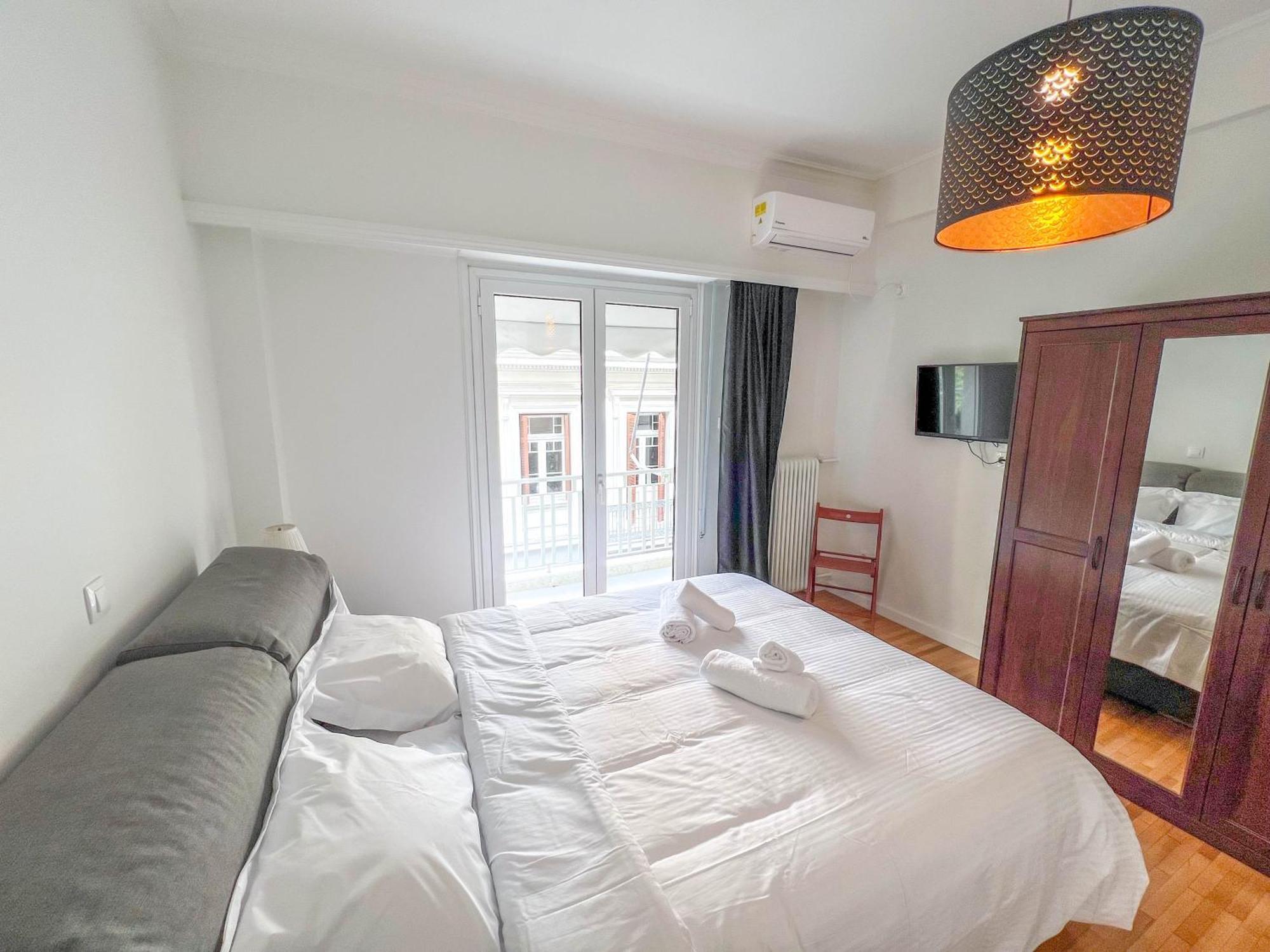 Family Two Bedroom Apartment Benaki Athen Eksteriør bilde