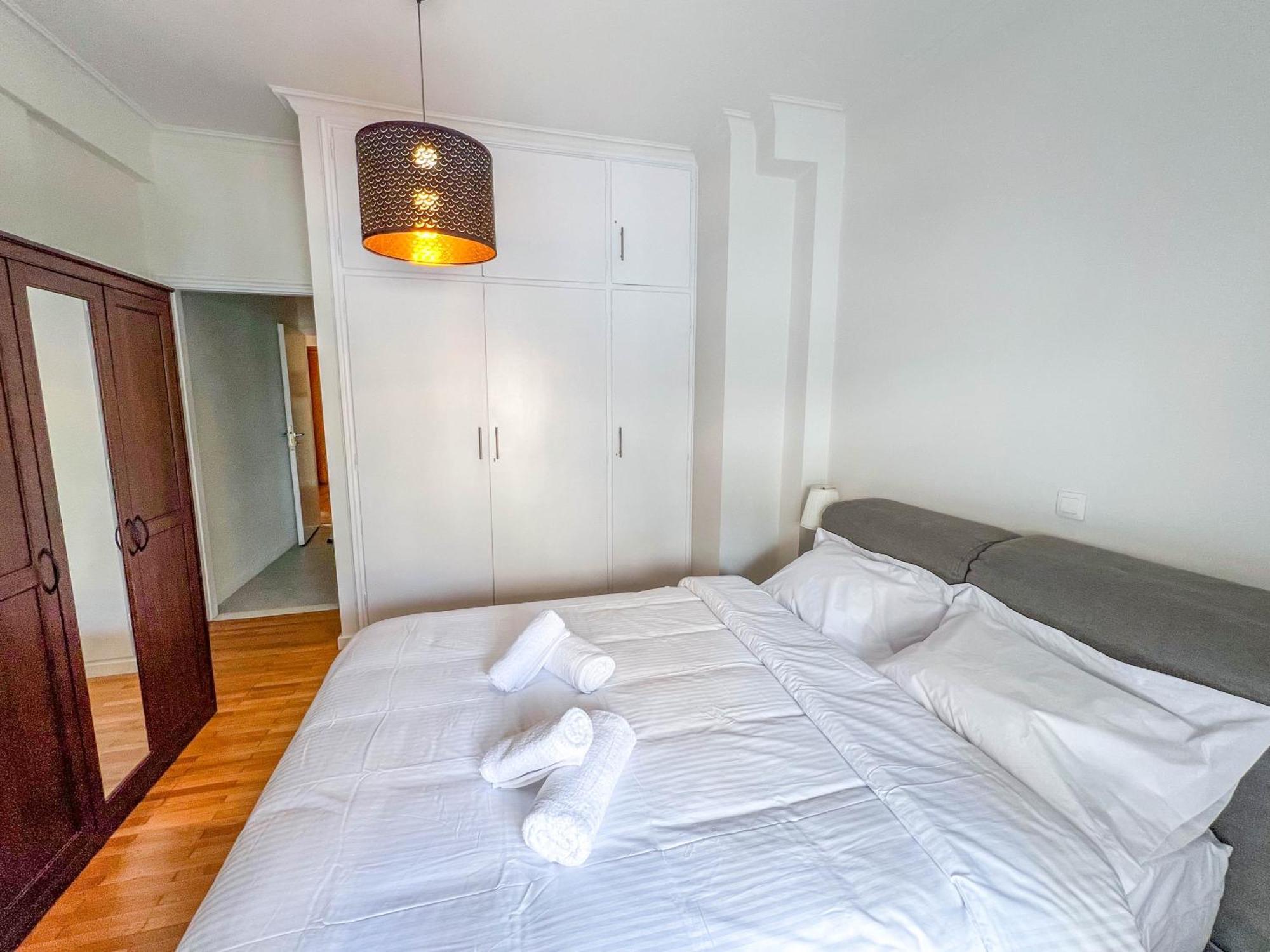 Family Two Bedroom Apartment Benaki Athen Eksteriør bilde